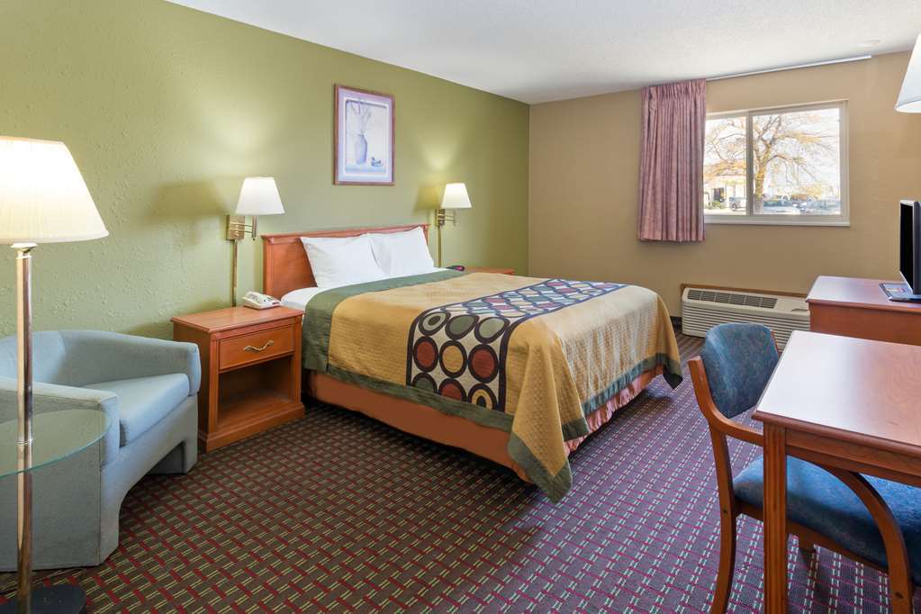 Super 8 By Wyndham Mendota I-39 Quarto foto